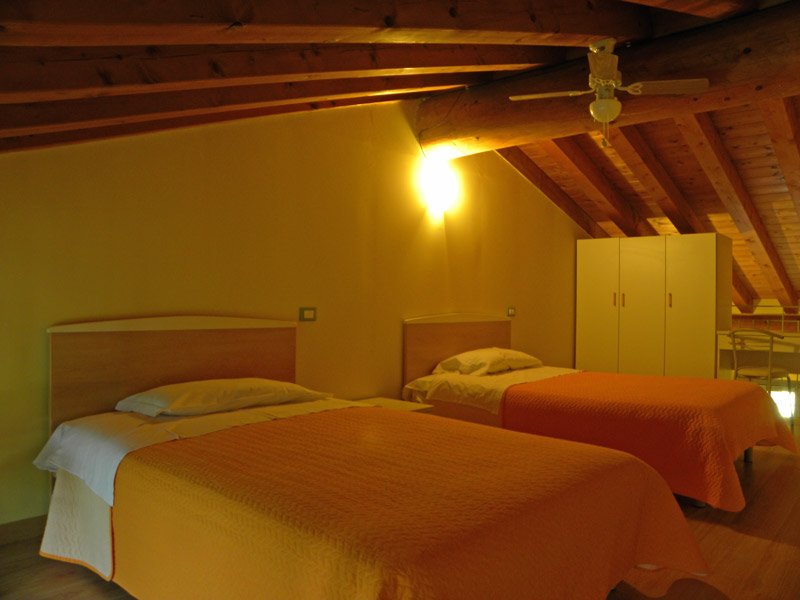 Camera da letto appartamento vacanze Agriturismo Cascina Reciago